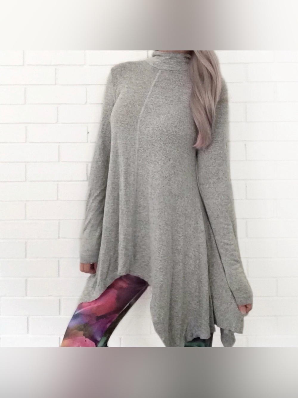 Cupio Tan Sharkbite Hem Mockneck Long Sleeve Tunic Top - Picture 2 of 7